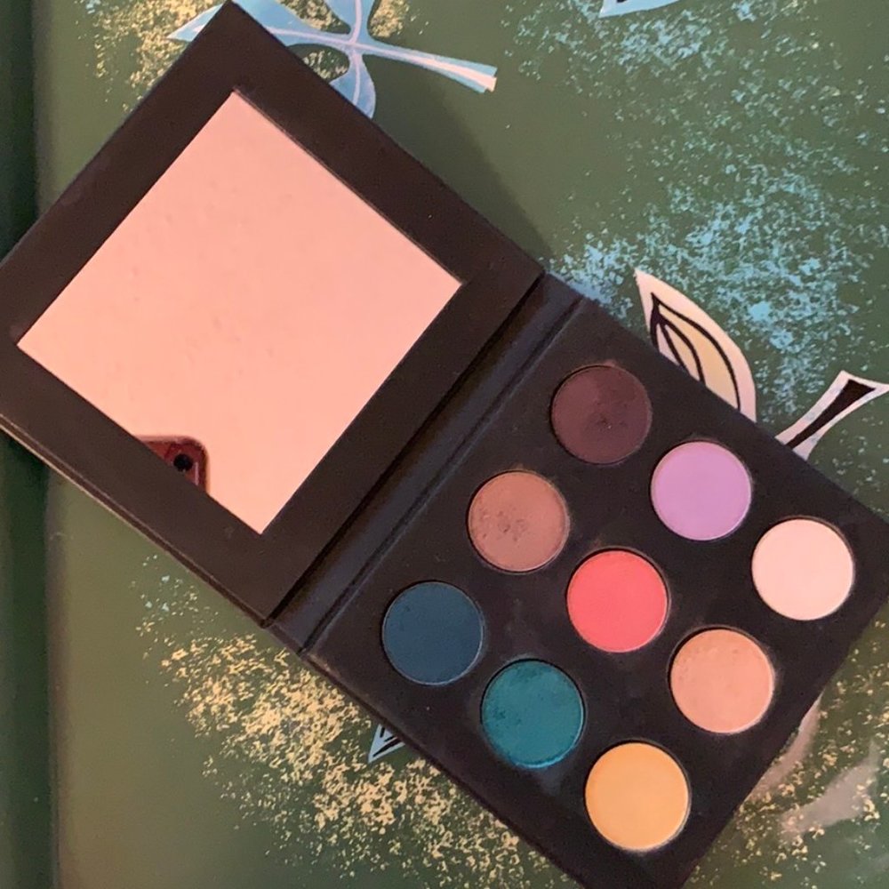 Makeup Forever Pallete